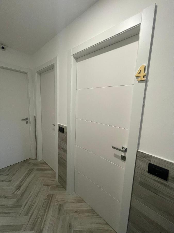 Holiday Rooms רו מראה חיצוני תמונה