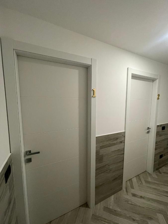 Holiday Rooms רו מראה חיצוני תמונה