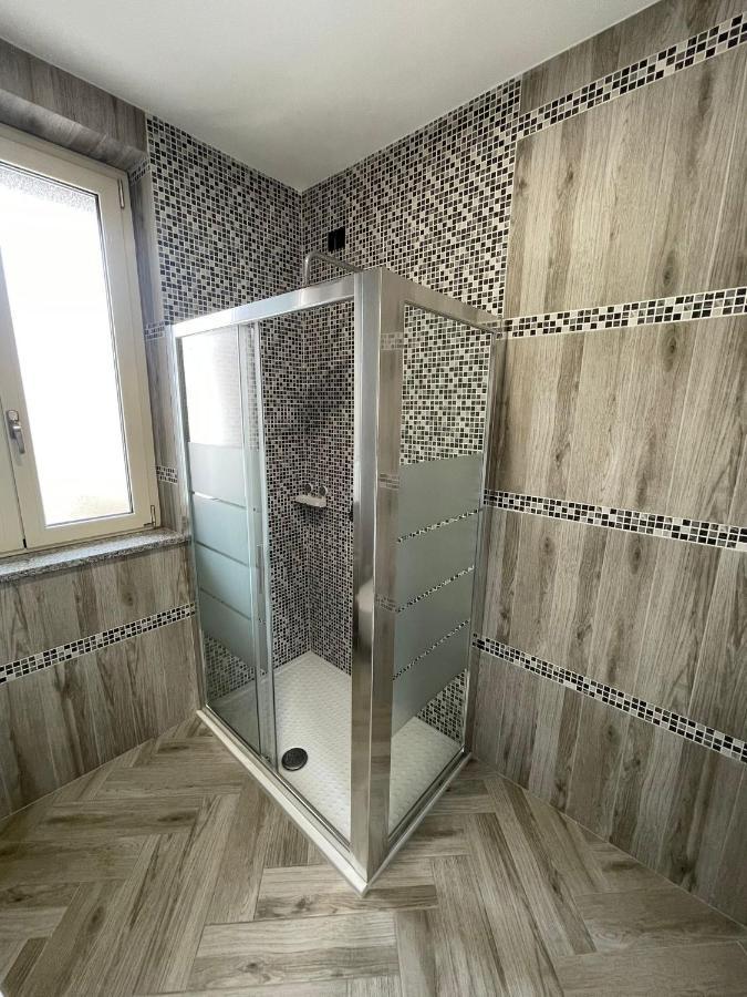 Holiday Rooms רו מראה חיצוני תמונה