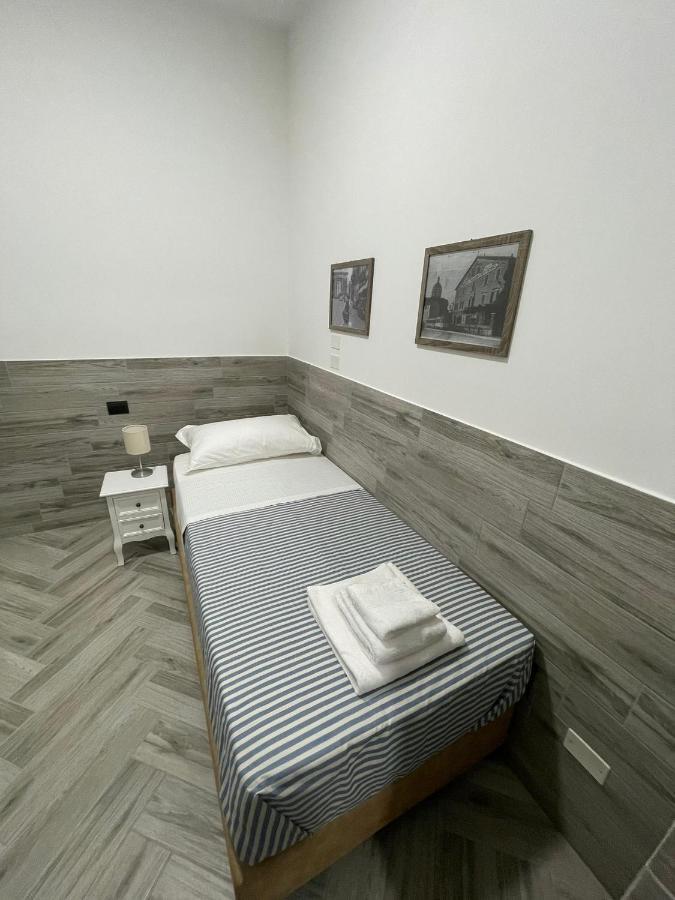 Holiday Rooms רו מראה חיצוני תמונה